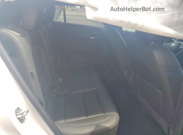 KL47LBE26RB089483 2024 BUICK OTHER White Вид задньої частини салону
