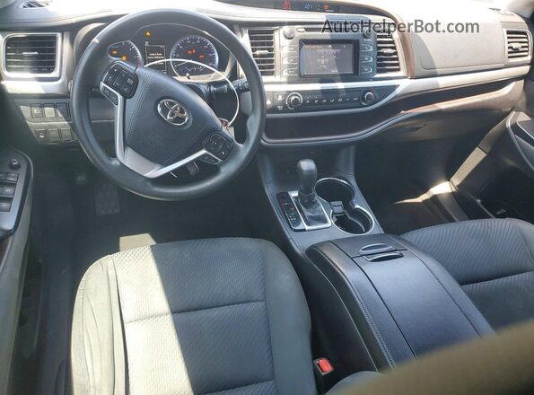 5TDBZRFH9KS720400 2019 TOYOTA HIGHLANDER Белый Вид щитка приборов
