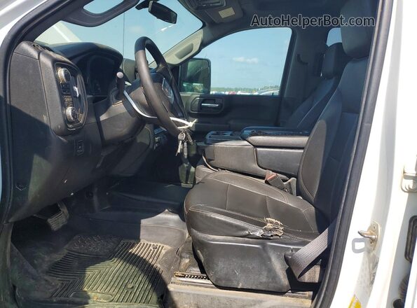 1GT59LE71NF229830 2022 GMC SIERRA Белый Вид панели приборов