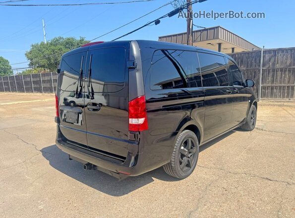 WD4PG2EE9K3582732 2019 MERCEDES-BENZ METRIS Черный Вид спереди