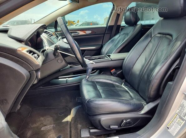 3LN6L2LU7GR622192 2016 LINCOLN MKZ Black Widok deski rozdzielczej