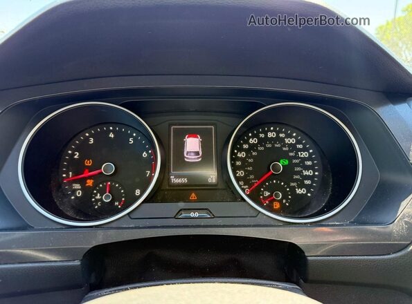 3VV3B7AX5MM082002 2021 VOLKSWAGEN TIGUAN Gray Vista del cuadro de instrumentos