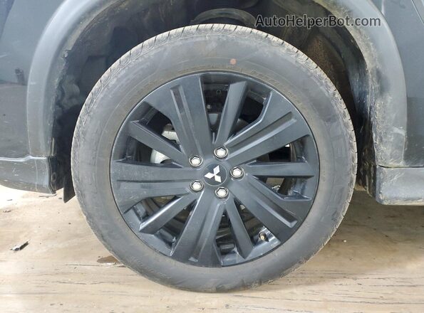 JA4ARUAU4TU005583 2026 MITSUBISHI OUTLANDER Black 