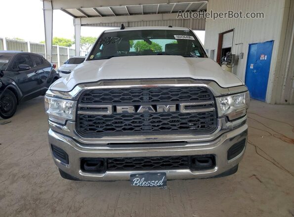 3C6UR5CL9MG632160 2021 RAM 2500 White Widok z tyłu