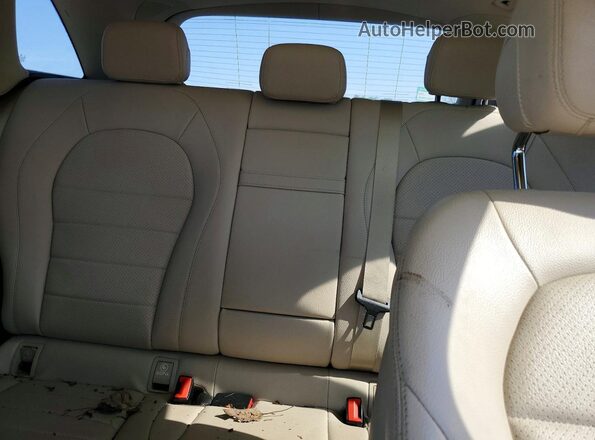 WDC0G4KB8HF198220 2017 MERCEDES-BENZ GLC-CLASS Orange Rear interior view