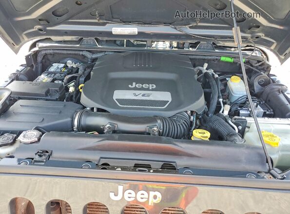 1C4BJWDG4HL678163 2017 JEEP WRANGLER Серебряный Вид подкапотного пространства