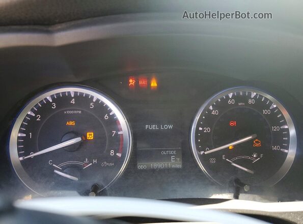 5TDZKRFH9GS144964 2016 TOYOTA HIGHLANDER White Հետևի նստատեղերի տեսք