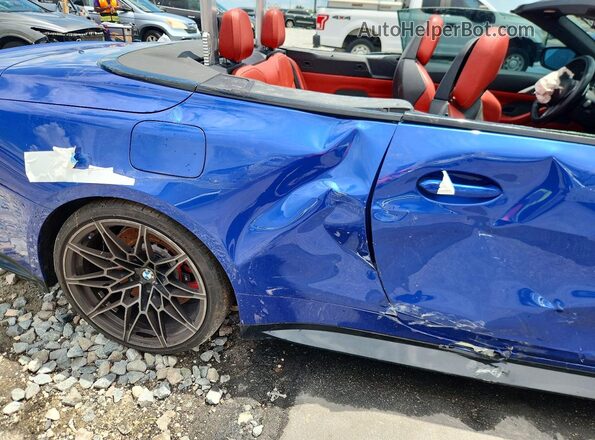 WBS33BA03RCN05324 2024 BMW M4 Синий Вид задней части салона