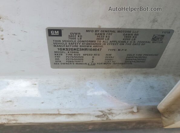 1GKS2GKC3HR164647 2017 GMC YUKON White 360 interior view