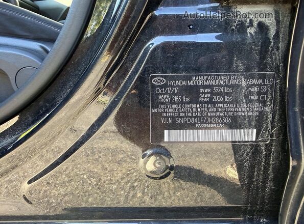 5NPD84LF7JH286306 2018 HYUNDAI ELANTRA Black Սալոնի հետևի տեսք