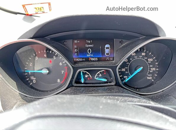 1FMCU9GD9JUD12743 2018 FORD ESCAPE Gray Widok zestawu wskaźników