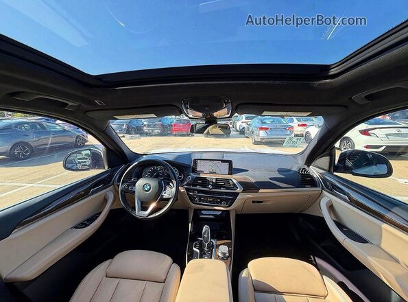 5UXTR7C51KLF24957 2019 BMW X3 White Вид задніх сидінь