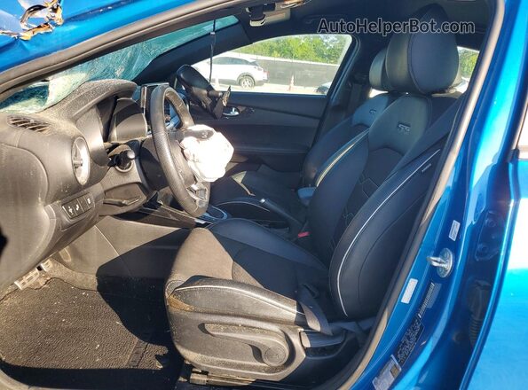 3KPF54AD5PE661576 2023 KIA FORTE Синий Вид панели приборов