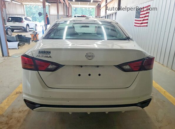 1N4BL4BV1KC244618 2019 NISSAN ALTIMA White Widok wnętrza z przodu