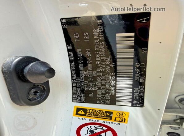 5TDKKRFH9GS155738 2016 TOYOTA HIGHLANDER White Вид задньої частини салону