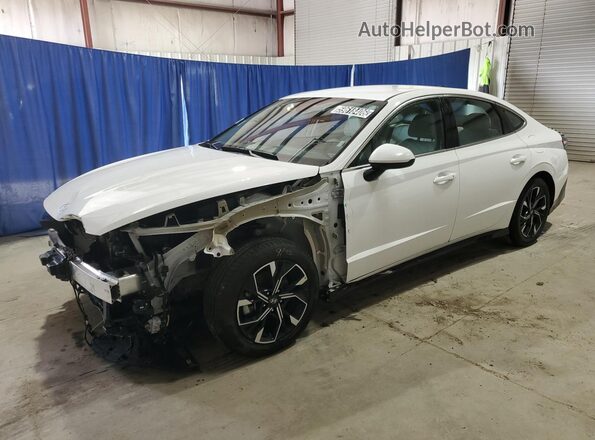 KMHL64JA1SA489382 2025 HYUNDAI SONATA White Սալոնի 360 աստիճան տեսք