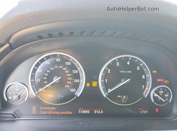 5UXKT0C55H0S80614 2017 BMW X5 White Widok tylnych siedzeń