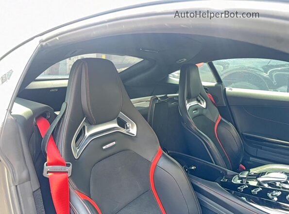 WDDYJ7JAXGA002431 2016 MERCEDES-BENZ AMG Gray Widok wnętrza z przodu