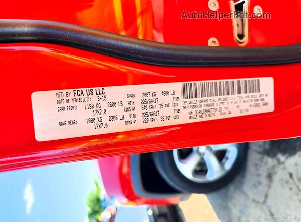 3C4NJDBB4KT734199 2019 JEEP COMPASS Red VIN sticker view