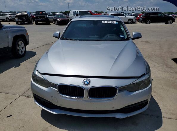 WBA8E1G57HNU13993 2017 BMW 3 SERIES Silver Вид ззаду