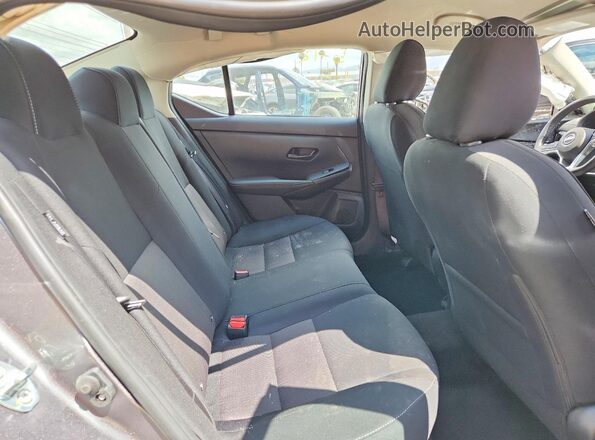 3N1AB8CV0SY416825 2025 NISSAN SENTRA Gray Սալոնի հետևի տեսք