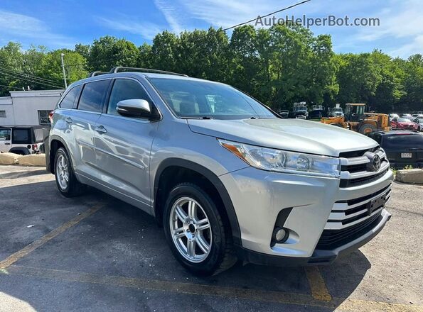 5TDBZRFH4JS906070 2018 TOYOTA HIGHLANDER Gray წინა ხედი