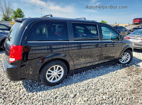 2C4RDGCG8JR208499 2018 DODGE GRAND Черный Передняя правая четверть