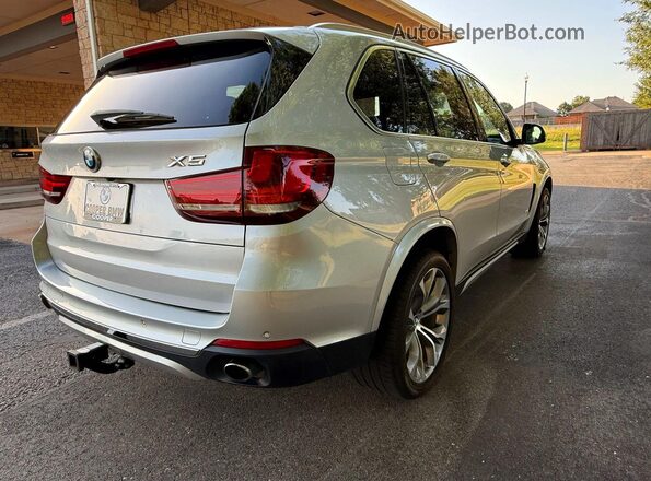 5UXKR0C32H0V75733 2017 BMW X5 Silver Front view