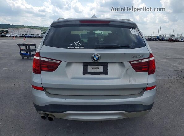 5UXWZ7C33H0V91966 2017 BMW X3 Silver Вид салону спереду