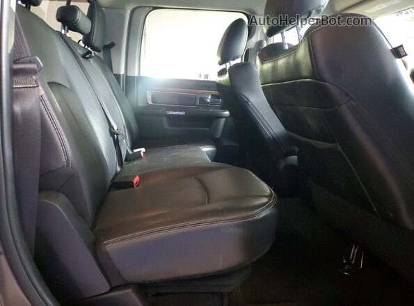 1C6RR7NM2JS254288 2018 RAM 1500 Gray Вид задньої частини салону