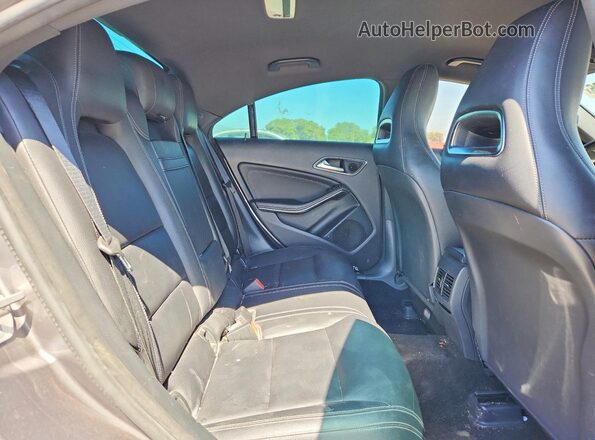 WDDSJ4EB4GN332355 2016 MERCEDES-BENZ CLA-CLASS Gray Vista interior trasera