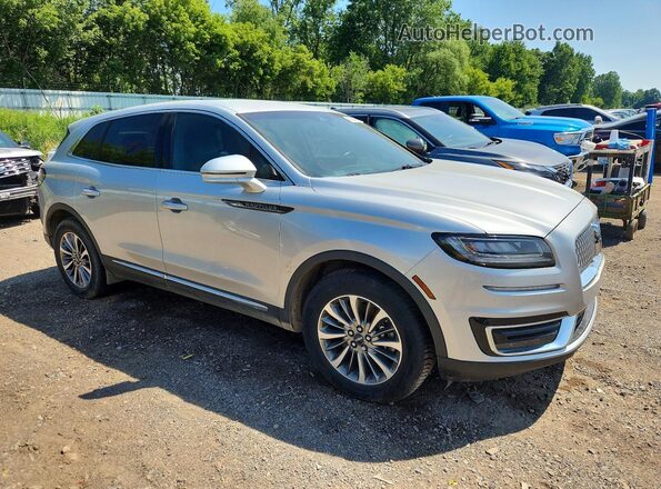 2LMPJ8K92KBL31007 2019 LINCOLN NAUTILUS Silver წინა ხედი
