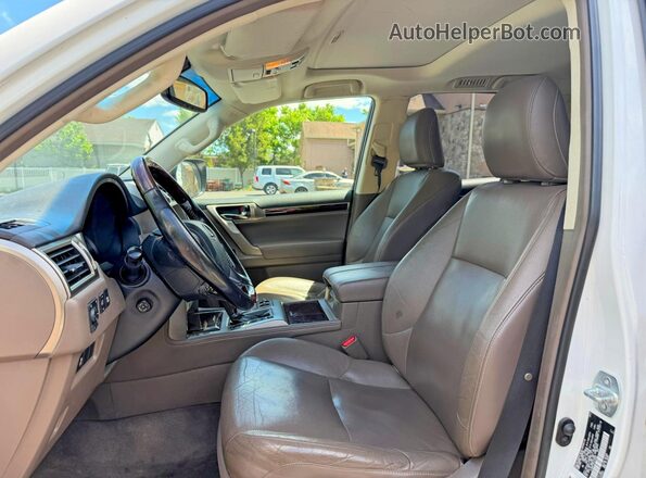 JTJBM7FX8J5186981 2018 LEXUS GX Белый Вид панели приборов