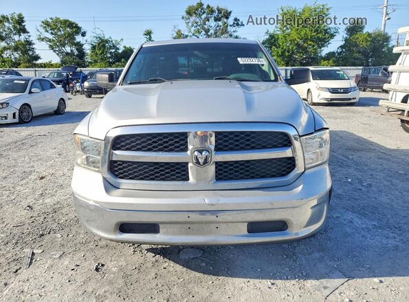1C6RR6GG1JS126853 2018 RAM 1500 Серебряный Вид сзади