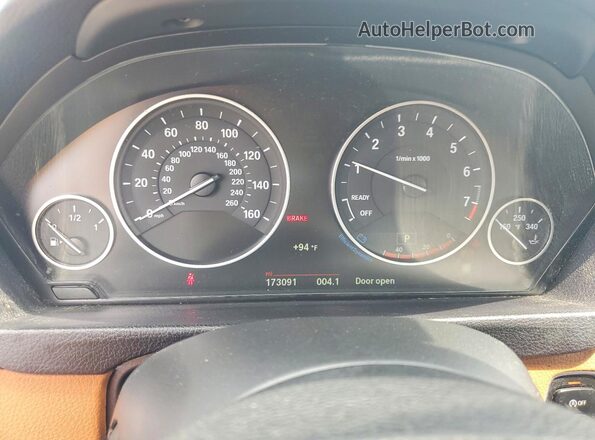 WBA8B9G37HNU52699 2017 BMW 3 SERIES Белый Вид задних сидений