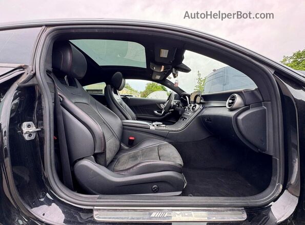 WDDWJ6EB0LF944375 2020 MERCEDES-BENZ C-CLASS Black Widok z tyłu