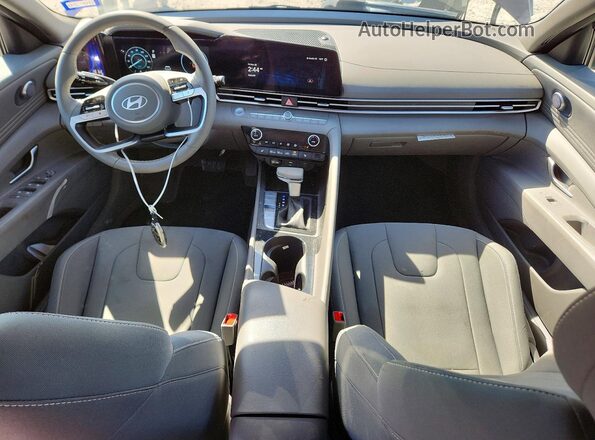 KMHLS4DG8RU820527 2024 HYUNDAI ELANTRA Blue Вид щитка приладів