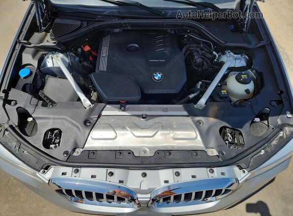 5UXTY3C00L9B69956 2020 BMW X3 Silver Widok komory silnika
