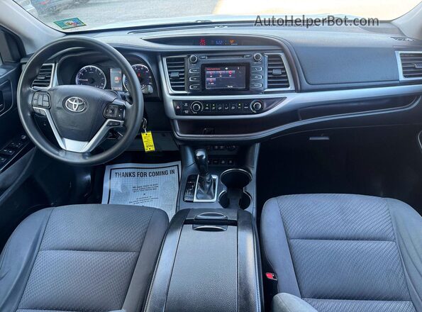 5TDBZRFH9JS843564 2018 TOYOTA HIGHLANDER Gray Vista de los asientos traseros