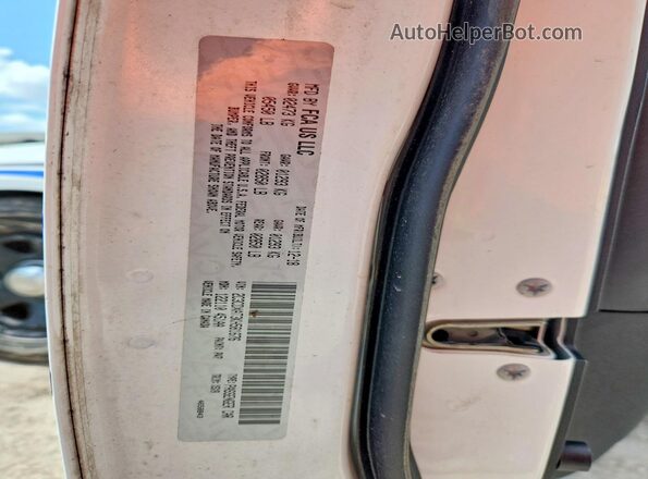 2C3CDXAT3KH581676 2019 DODGE CHARGER White VIN կոդի պիտակի տեսք
