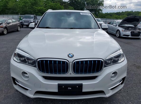 5UXKT0C32H0V95501 2017 BMW X5 White Вид ззаду