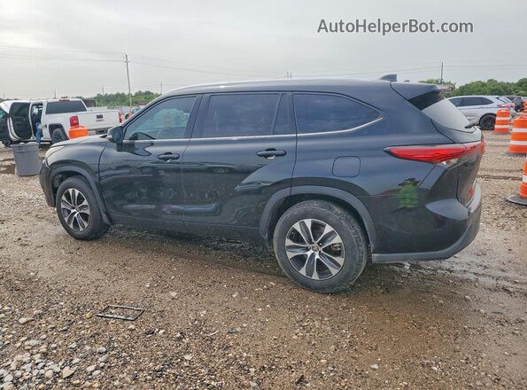 5TDGZRAH1MS039907 2021 TOYOTA HIGHLANDER Черный Задняя правая четверть