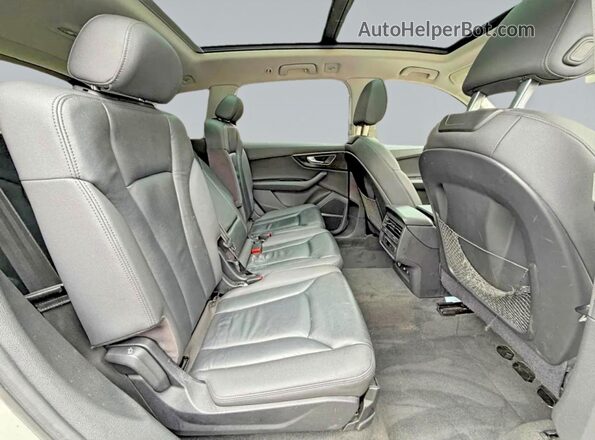 WA1LXAF71MD017482 2021 AUDI Q7 White უკანა ხედი