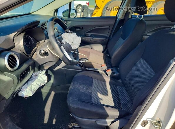 3N1CN8DV6ML896996 2021 NISSAN VERSA White წინა პანელის ხედი
