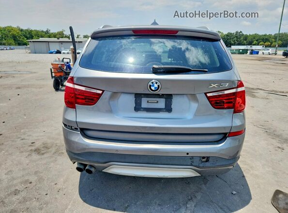 5UXWX9C51H0T01582 2017 BMW X3 Silver Vista interior delantera