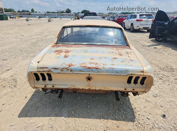 7F01T105449 1967 FORD MUSTANG Beige Rear view