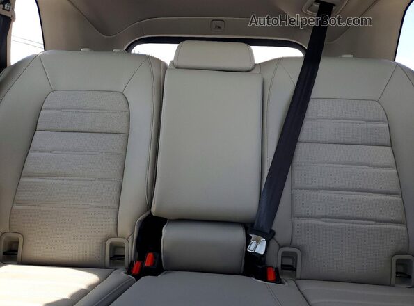 7FARS3H77TE001306 2026 HONDA CR-V White Rear seats view