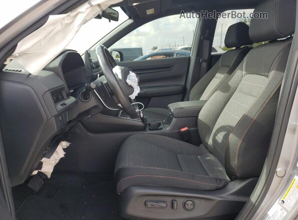 7FARS5H57RE005780 2024 HONDA CR-V Silver Widok wnętrza z przodu