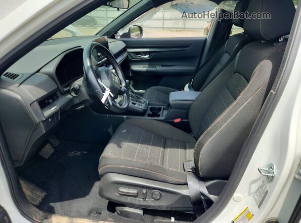 7FARS6H50PE031866 2023 HONDA CR-V White Вид салону спереду