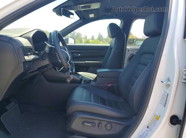 7FARS6H83TE036015 2026 HONDA CR-V White Widok wnętrza z przodu
